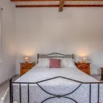 Lahardi - Seaside House