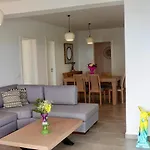 Seaview & Jacuzzi Summer Residence