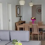 Seaview & Jacuzzi Summer Residence