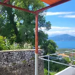 Παραδοσιακό Σπίτι Με Θέα