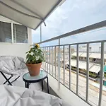 Private Apt. Acropolis View. Top Floor. Koukaki