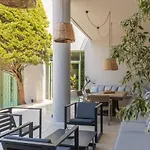 Mama La Roosa Luxury Retreat