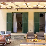 Syra Suites