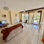 Alba Mare Kallithea