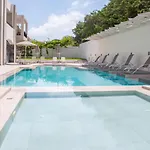 Matthias Hotel Apartments