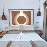 L A Boutique Suites With Private Hot Tub