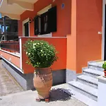 Varvara Studios & Apartments II
