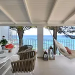 Paradisso Beach Villas