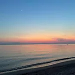 Sweet Dreams At The Seaside