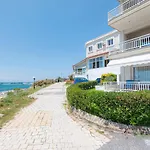 Theatre Home By Rentalspro Services - Nea Moudania Halkidiki