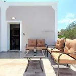 Studio Elpida Santorini