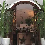 Doxa Hotel