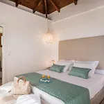 Seaview Villa Ormos, Heated Pool, Sea & Sun Villas