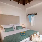 Seaview Villa Ormos, Heated Pool, Sea & Sun Villas