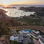 Aigis Suites Kea