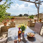 Venetia\'S Garden
