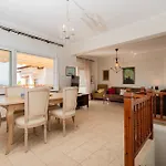 Casa Del Mar