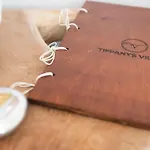 Tiffanys Villas