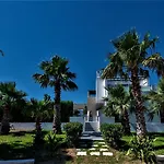 Xenos Villa 1