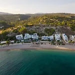 Chios Xenia Studios & Apartments