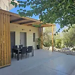 Rea\'S Luxury Apartments