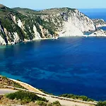 Splendid Kefalonia Villa 2 Bedrooms Villa Olivia Great Sea Mountain Views Trapezaki