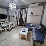 Lucas Lux Flogita Apartment