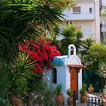 Santa Marina Unique Hotel