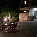 Villa Merastri