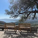 Arbutus - Relaxing Apartment With Fantastic Views