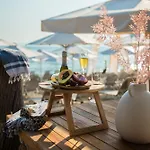 Ostria Sea Side Hotel