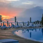 Acrotel Lilyann Boutique Hotel