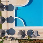 Elea Suites