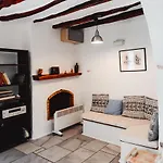 Jaja Studios Paros