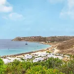 Calma Beach House