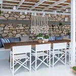 White Suites Resort