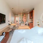 Oniros Residences