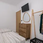 Swan Apartment 3
