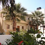 Lia Sofia Apartments