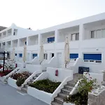 Lagada Beach Hotel