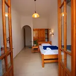 Flisvos Rooms