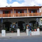 Flisvos Rooms
