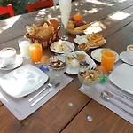 Aeolos Hotel Apartments
