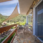 Villa- Nefeli