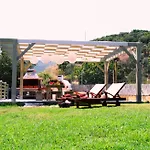 Niriides
