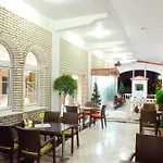Hotel Strass