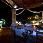 Petros Penthouse
