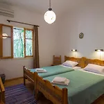 Eritha Apartments & Studios