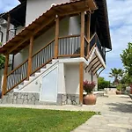 Latoura Studios