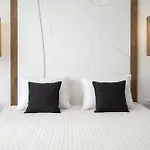 Stella Luxury Apartments